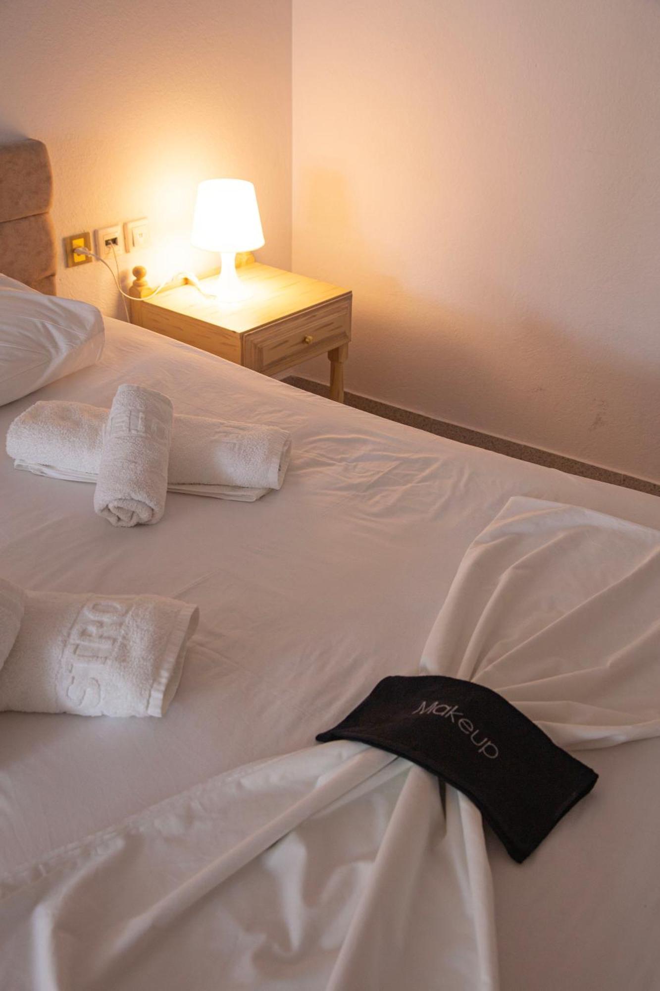 Hotel κastro ηotel 2*